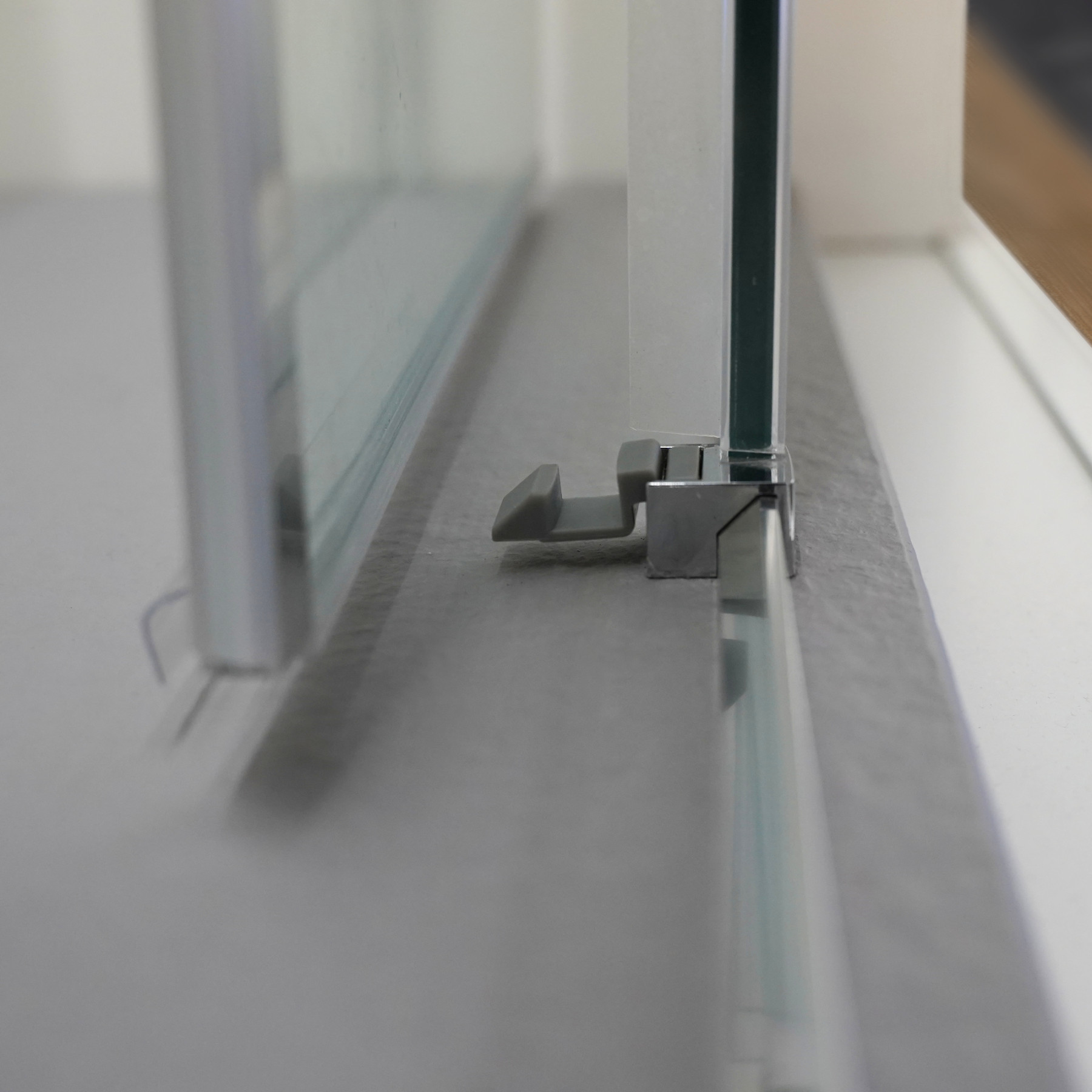 Box doccia DENVER doppia porta scorrevole 120x70 DX cm cristallo 8 mm