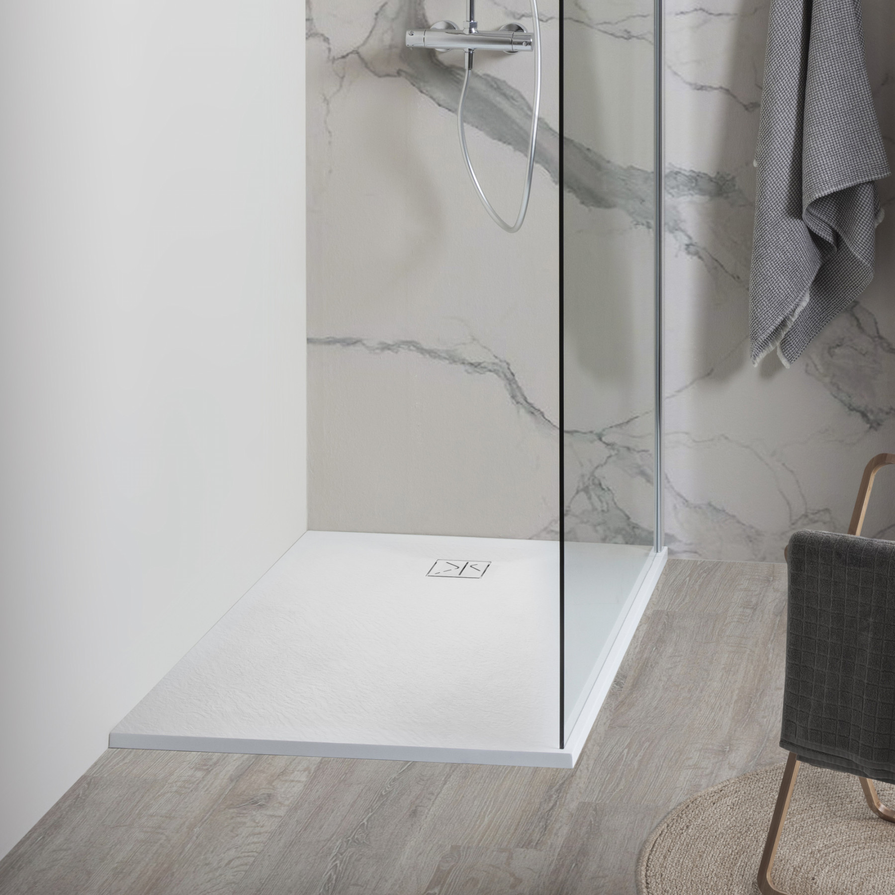 Piatto Doccia VERONA 120x70 cm ultraslim 2,6 cm effetto pietra, con piletta, Bianco Opaco
